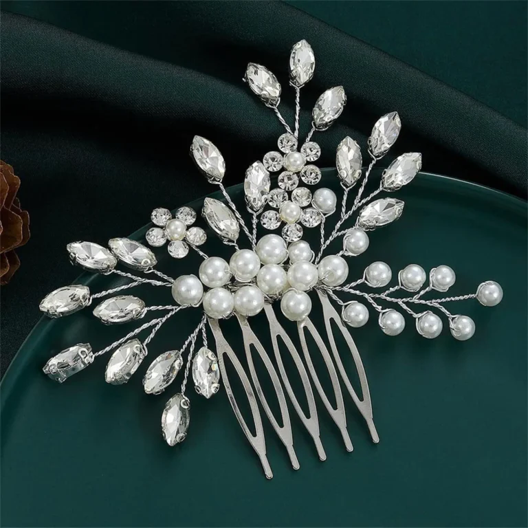 Broche cheveux argentée avec cristaux et perles
